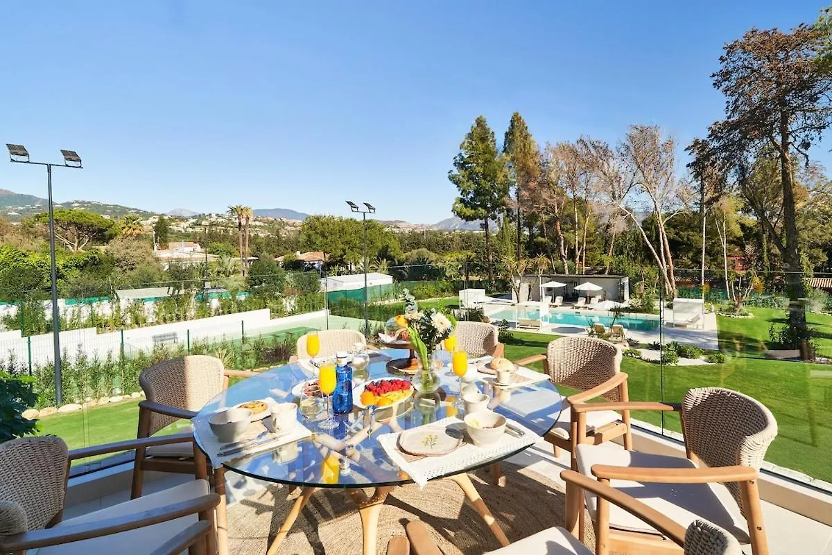 Iconic Exception Villa - Heating Pool & Tennis Marbella