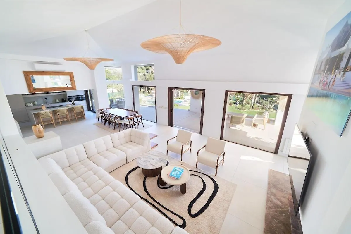 Iconic Exception Villa - Heating Pool & Tennis Marbella