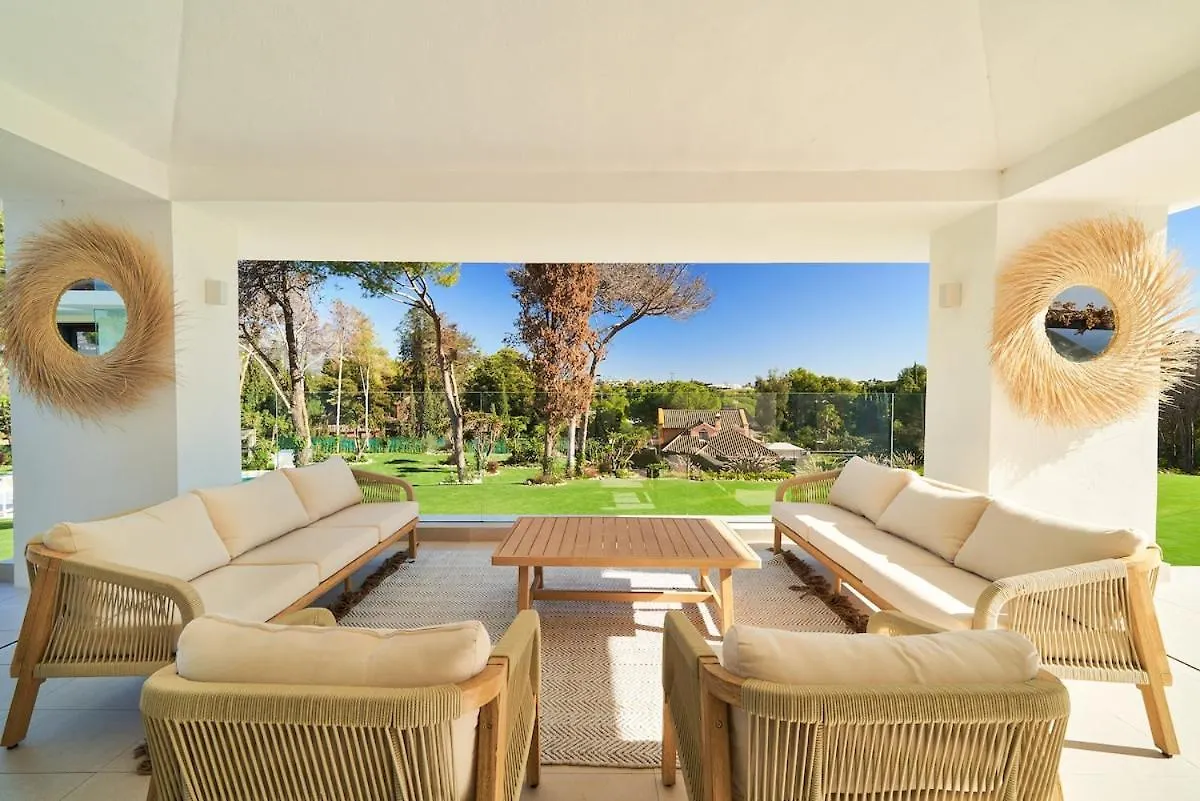Iconic Exception Villa - Heating Pool & Tennis Marbella
