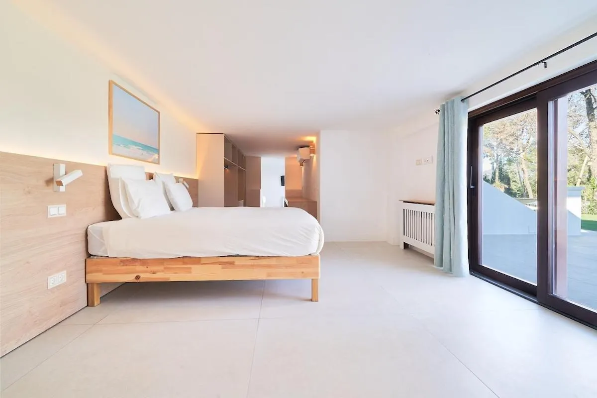 Iconic Exception Villa - Heating Pool & Tennis Marbella 0*,