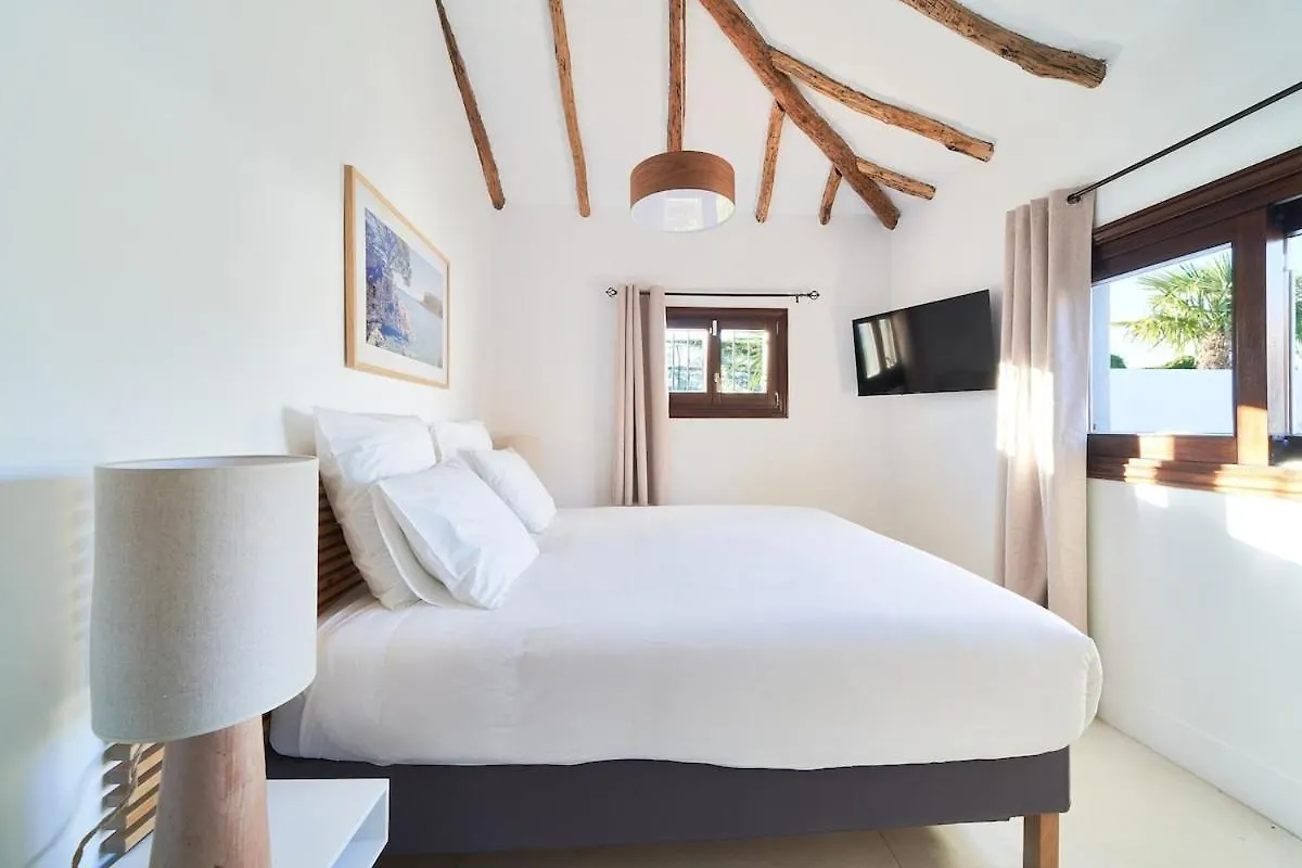 Iconic Exception Villa - Heating Pool & Tennis Marbella