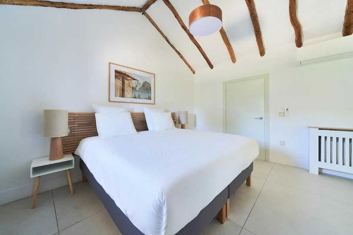 Iconic Exception Villa - Heating Pool & Tennis Marbella