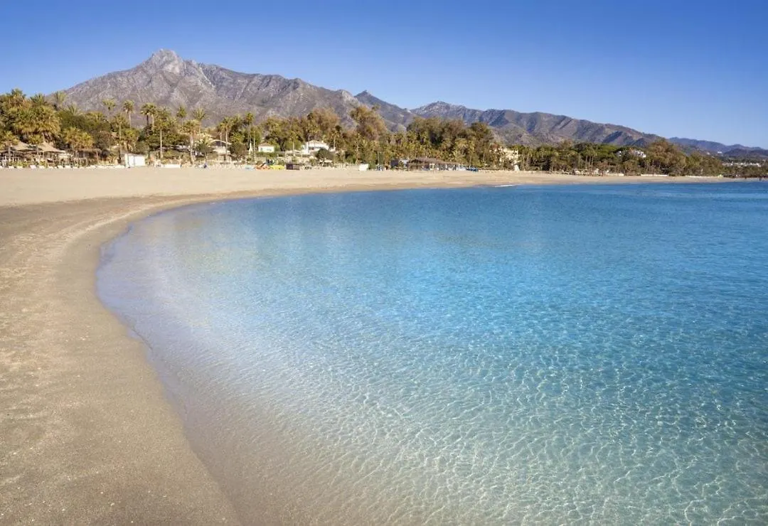 Iconic Exception Villa - Heating Pool & Tennis Marbella 0*,  Spain