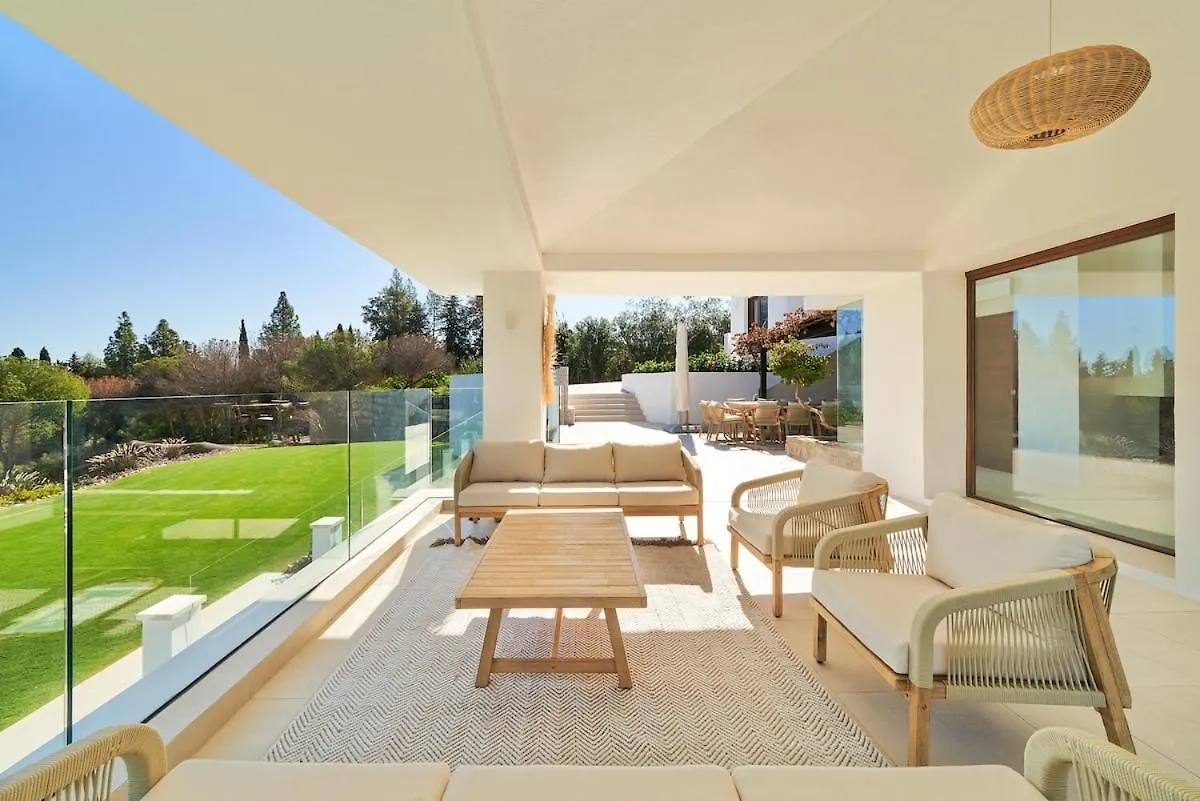 Iconic Exception Villa - Heating Pool & Tennis Marbella
